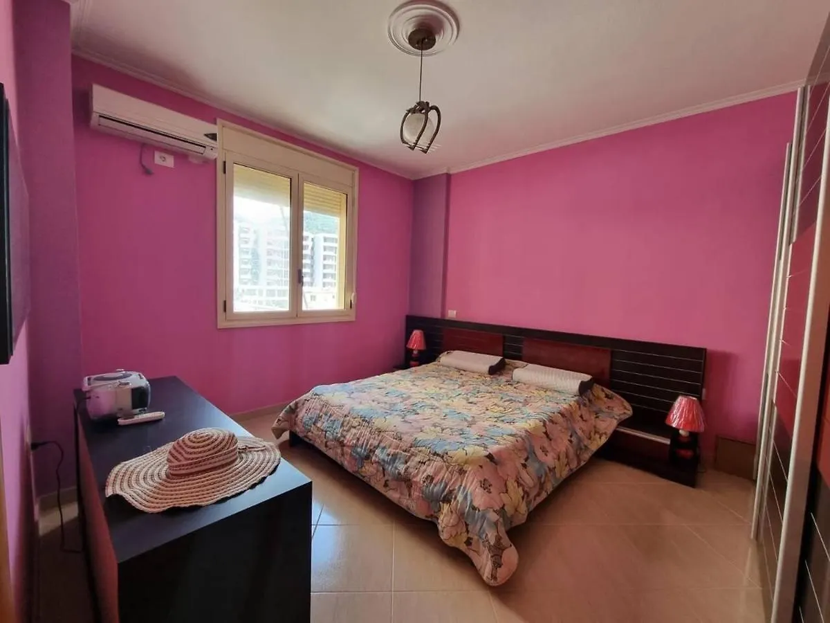 Lungomare Daily Apartment Beachfront Vlorë 0*,